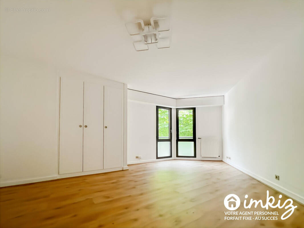 Appartement à LEVALLOIS-PERRET