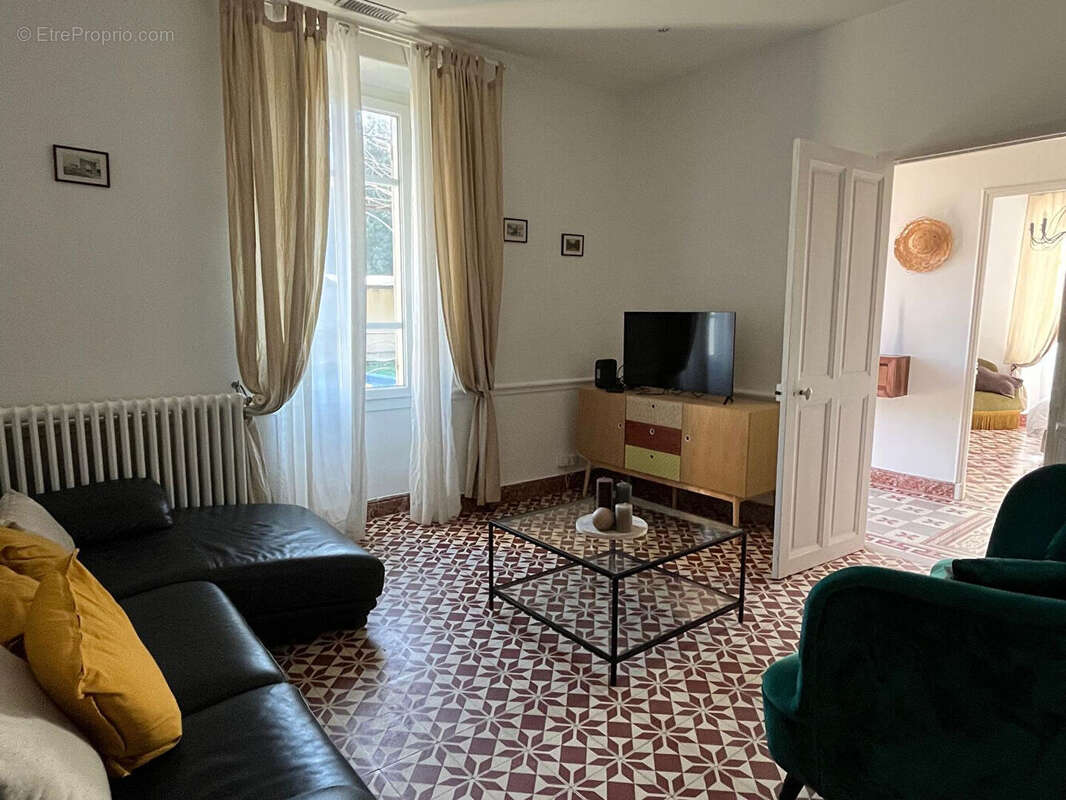 Maison à MAUBEC