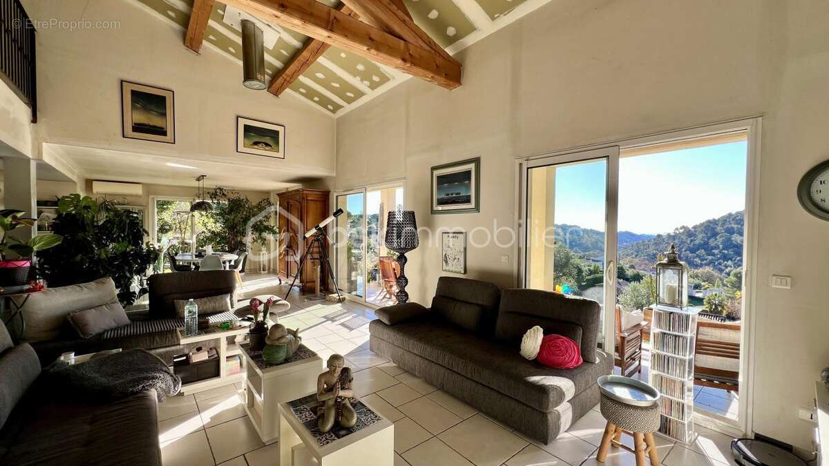 Maison à VENCE