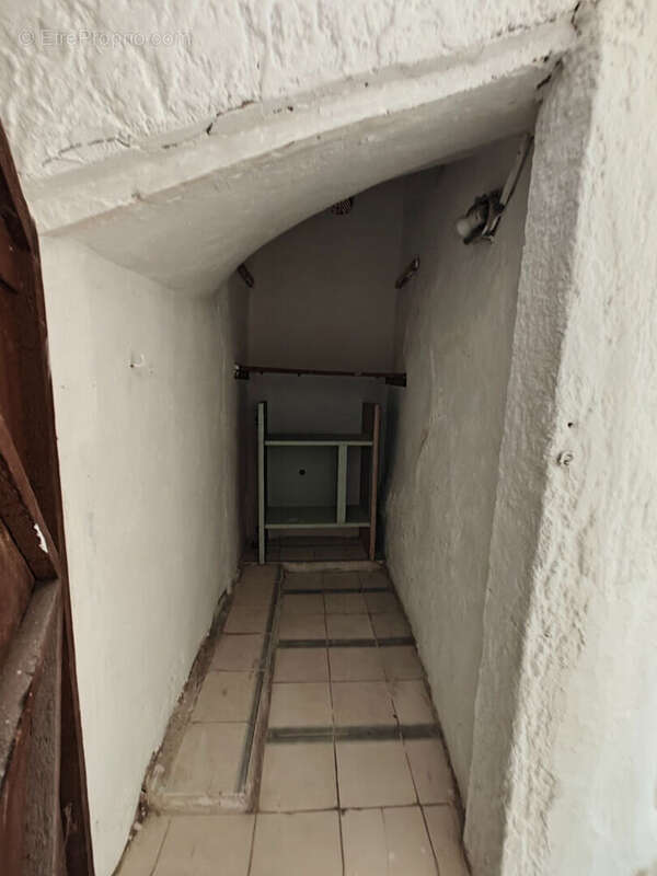 LA SEYNE SUR MER, Studio 20m2 centre ville proche de toutes commodités et transports - photo 4