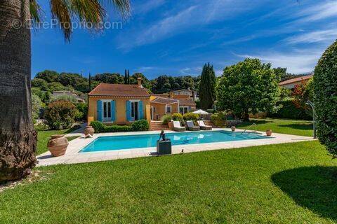 Maison à ANTIBES
