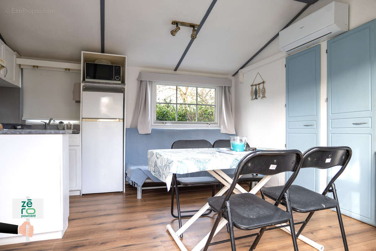 Maison à SAINT-CYR-EN-TALMONDAIS