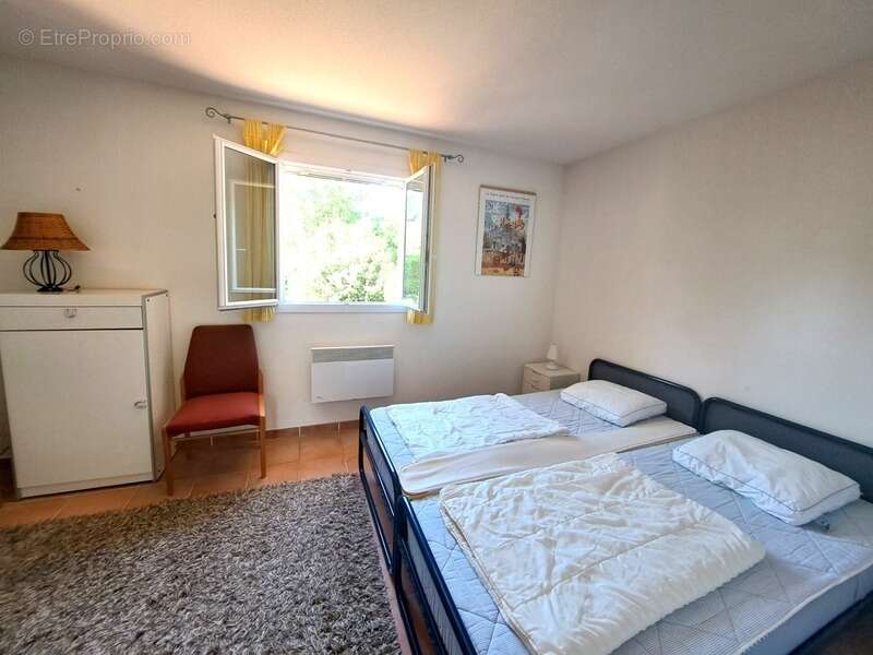 Maison à NANS-LES-PINS