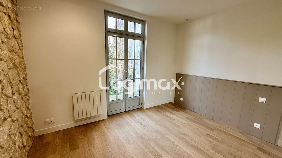 Maison 106 m² à La Rochelle  - photo 9