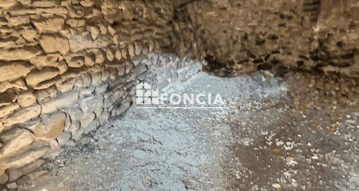 Maison à VILLE-SOUS-ANJOU