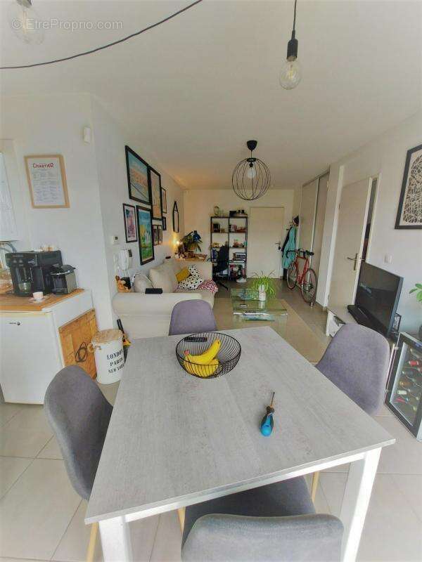 Bordeaux proche Chartrons, T2 avec balcon sur jardin et park - photo 7