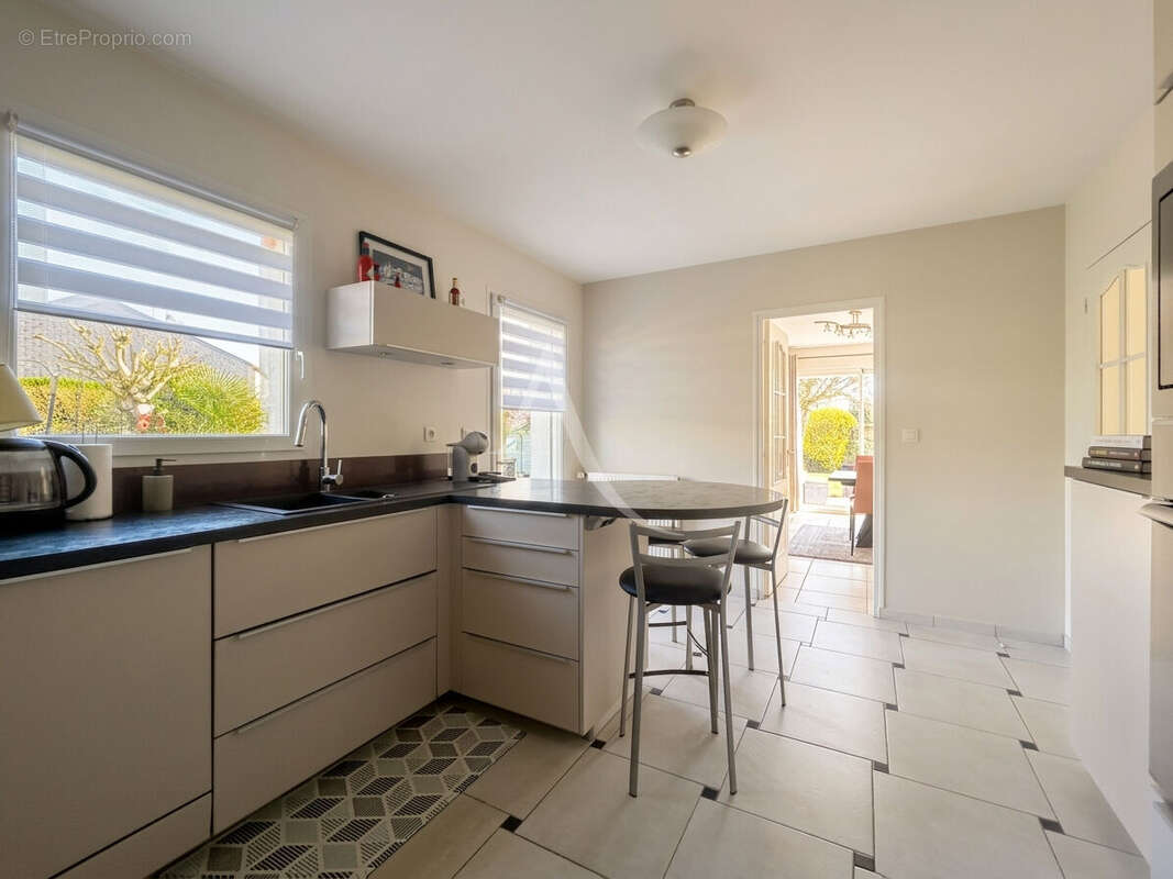 Maison à LES PONTS-DE-CE