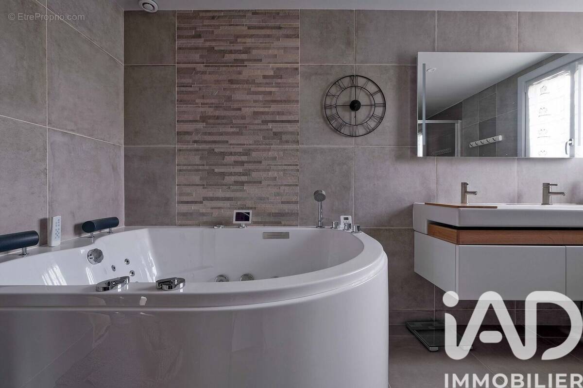 Photo 1 - Maison à SAINT-PATHUS