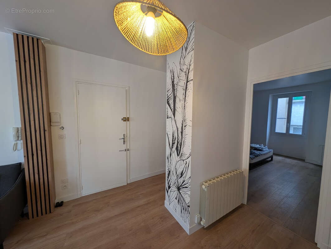 Appartement à GUILHERAND-GRANGES