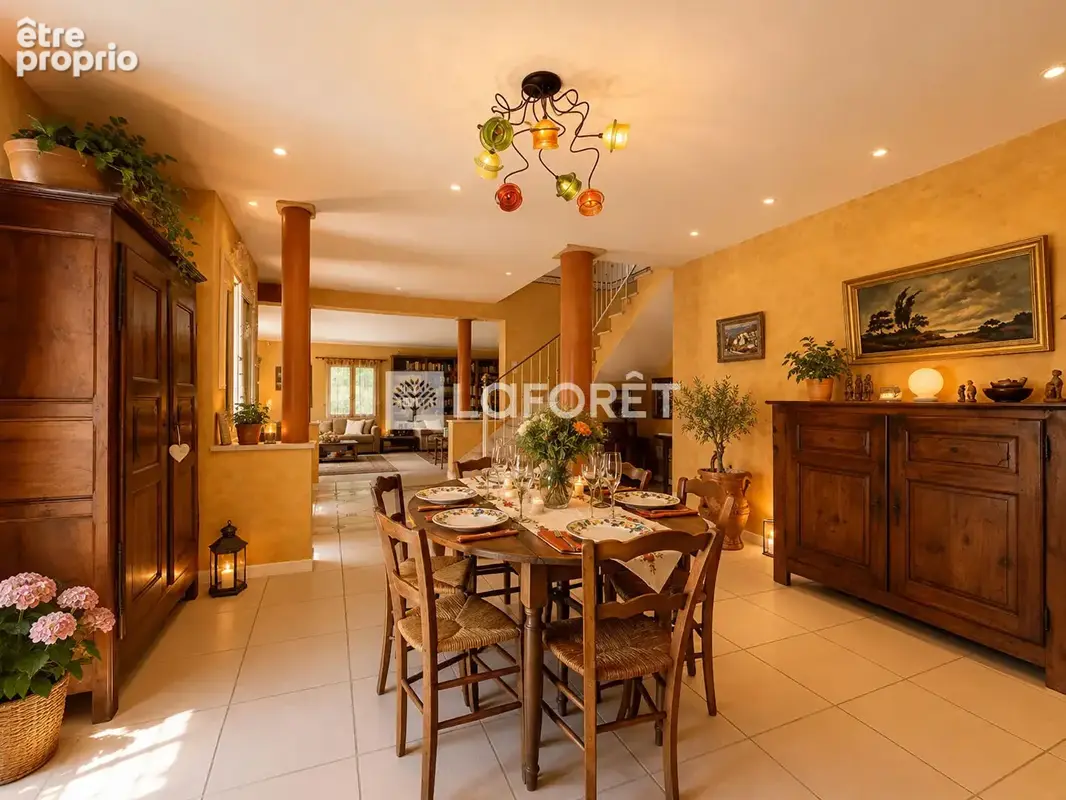 COLLONGES AU MONT D'OR - maison familiale d'exception avec piscine - photo 6