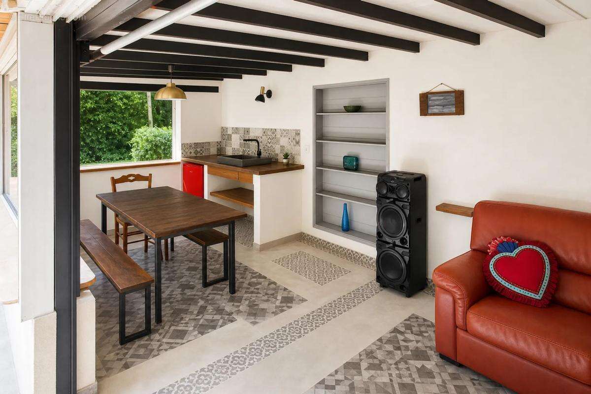 Maison à SUMENE