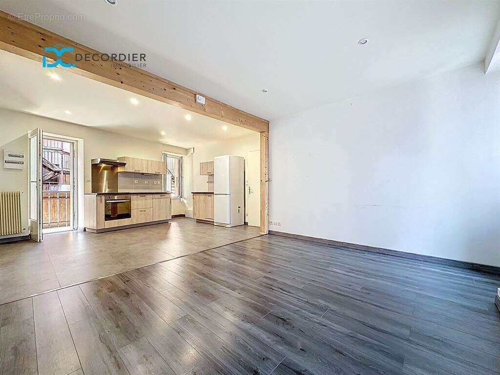 Appartement à EVIAN-LES-BAINS