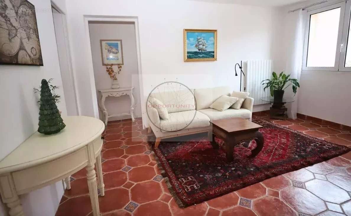 Maison 228 m² à Bagnolet  - photo 3