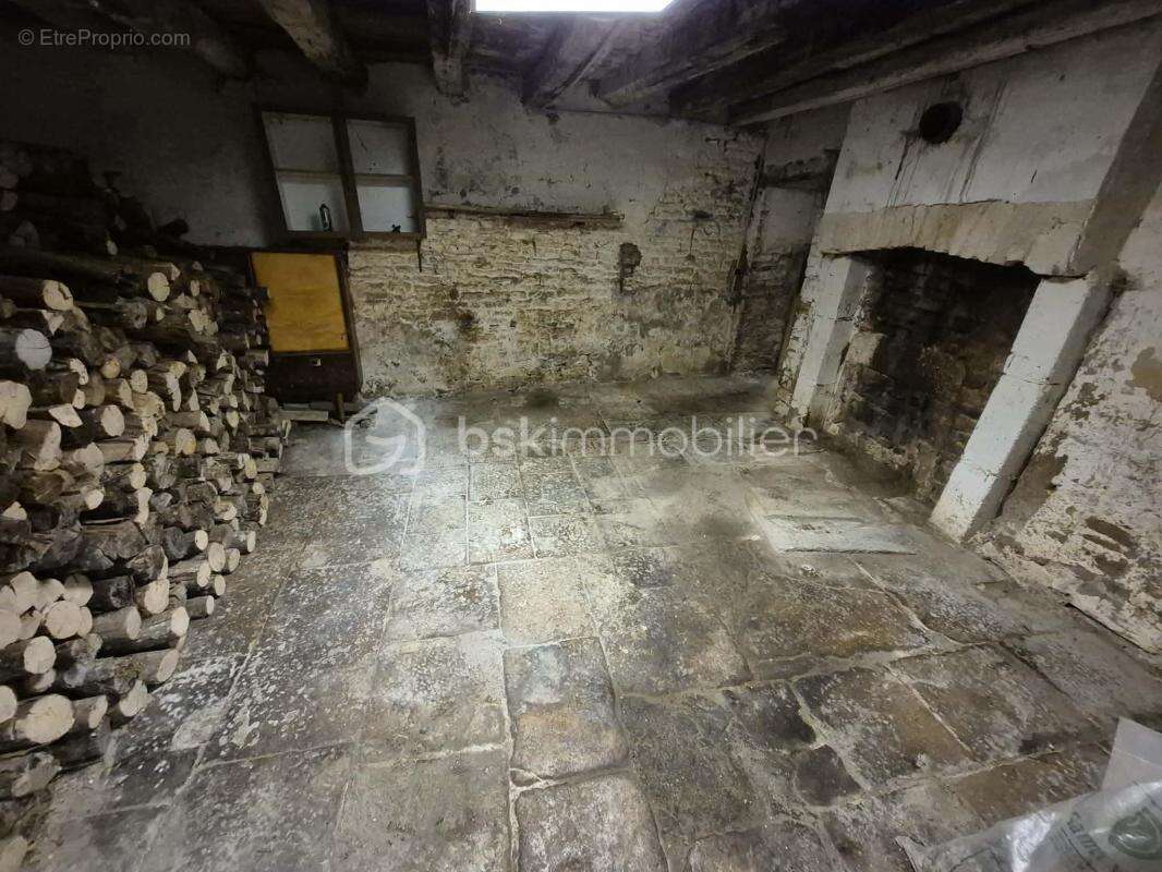 Maison à LATRECEY-ORMOY-SUR-AUBE