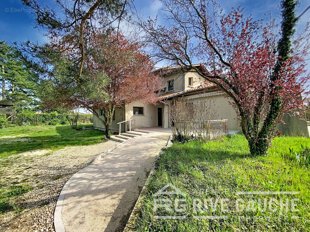 Maison à SAINT-RAMBERT-D'ALBON