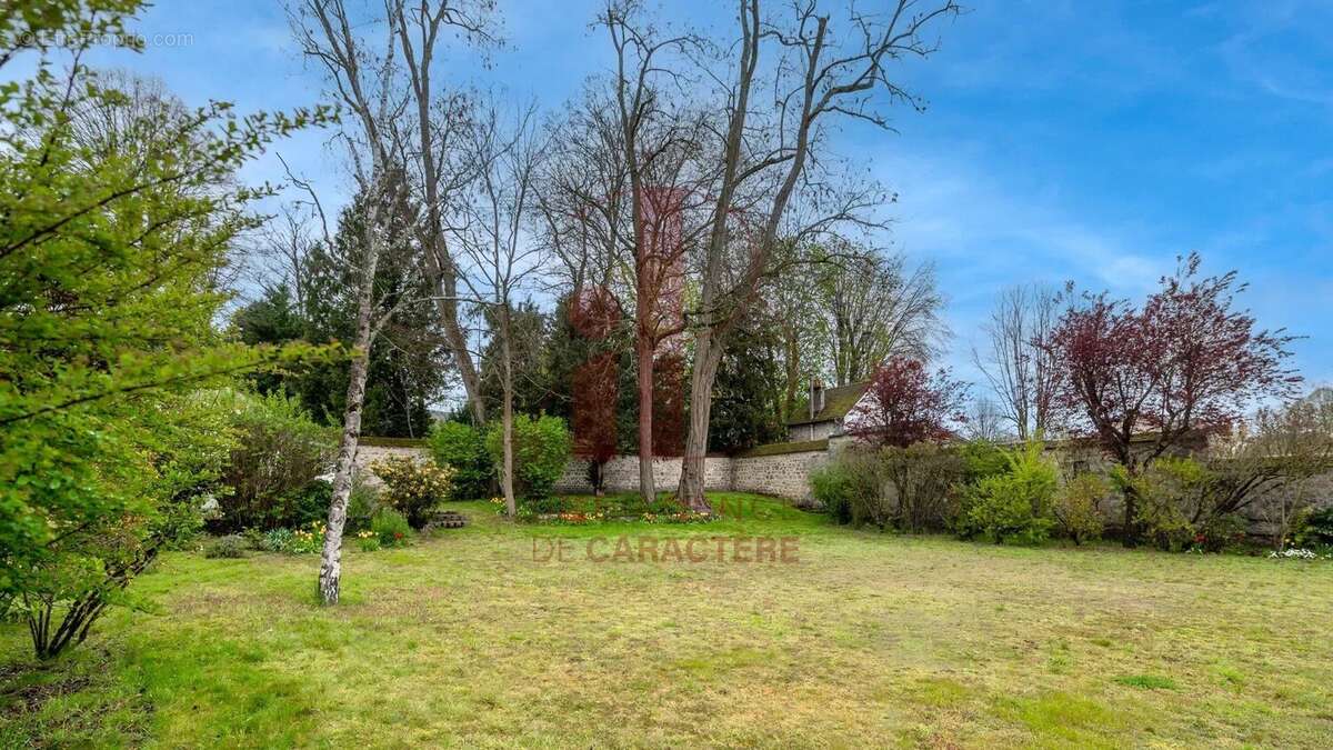 Appartement à FONTAINEBLEAU
