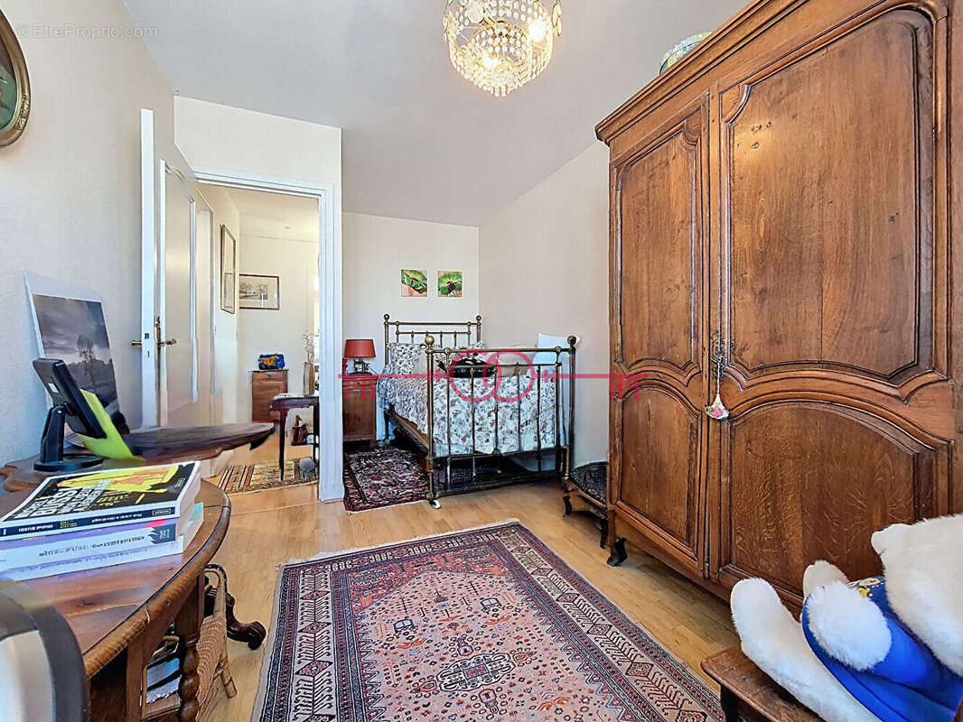 Appartement 2 Chambres Reims Clémenceau - photo 14