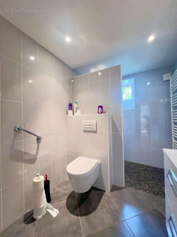 Maison Montfaucon Montigne 5 pièce(s) 122 m2 - photo 9