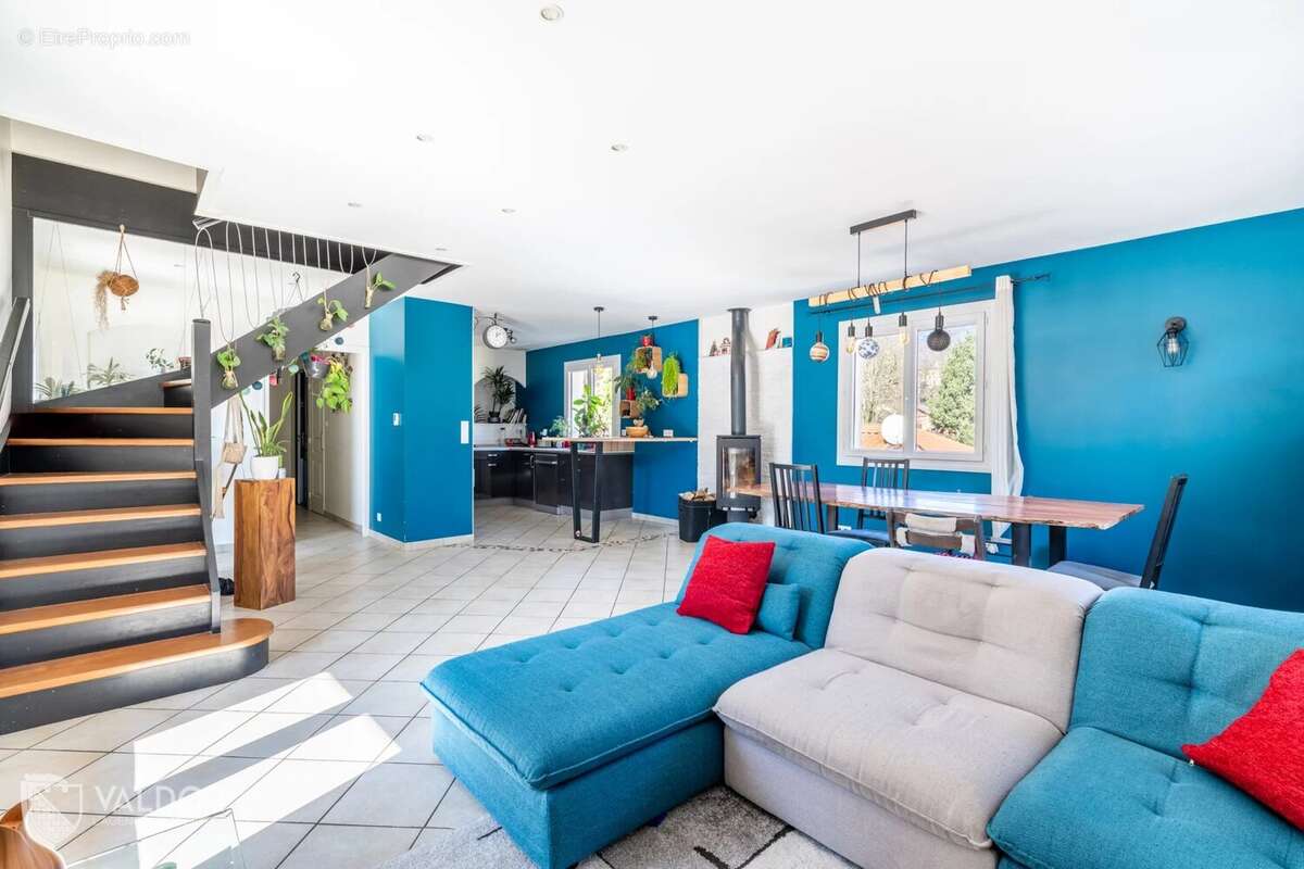 Maison à FONTAINES-SUR-SAONE