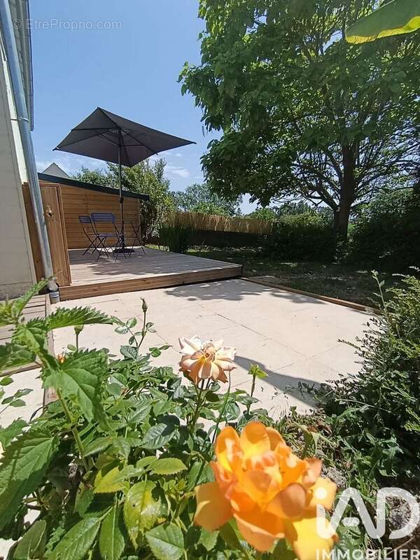 Maison 105 m² à Coulommiers-La-Tour  - photo 6