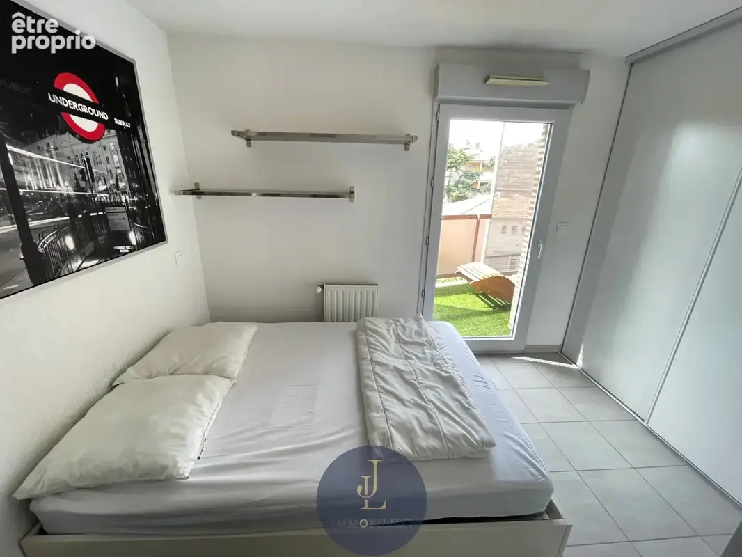 Charmant T3 lumineux avec grande terrasse et double stationnement. - photo 12
