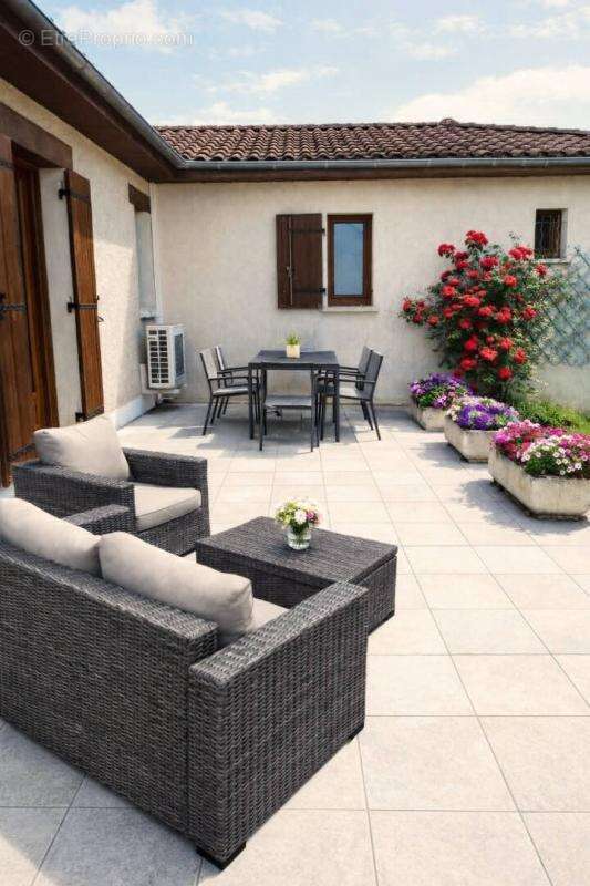 Maison Nanthiat 8 pièce(s) - photo 13