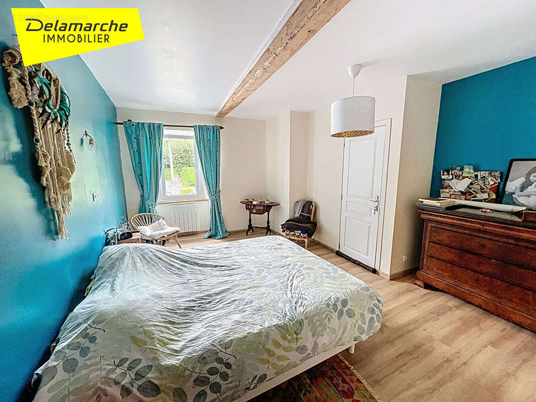 Maison à SAINT-SAUVEUR-LENDELIN