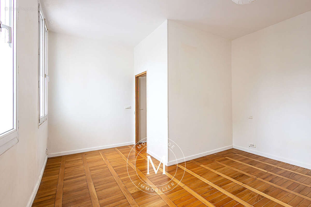 Appartement à MONTROUGE