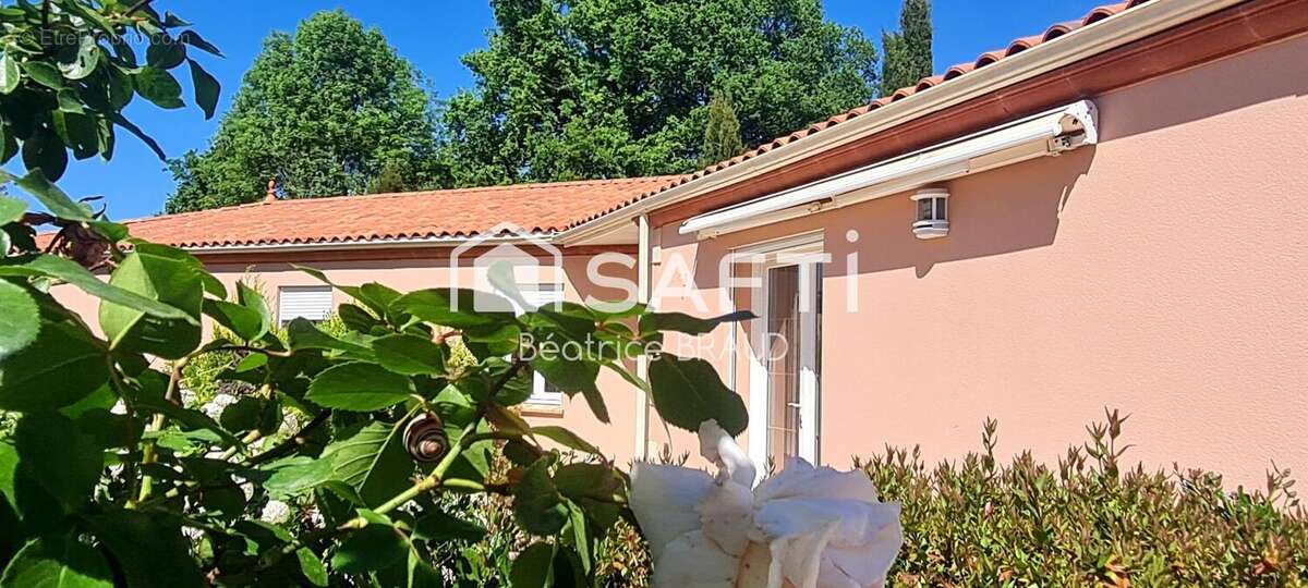 Photo 2 - Maison à EXIDEUIL