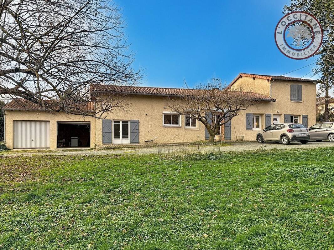 Maison à MONTAIGUT-SUR-SAVE