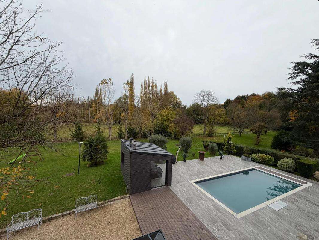 Maison à VILLIERS-SUR-MORIN