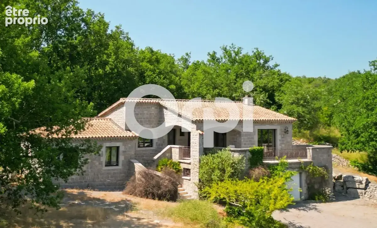 Maison en pierre à 10 minutes de Ruoms, dans un cadre paisible - photo 2