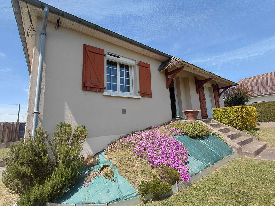 Maison à LAVAL
