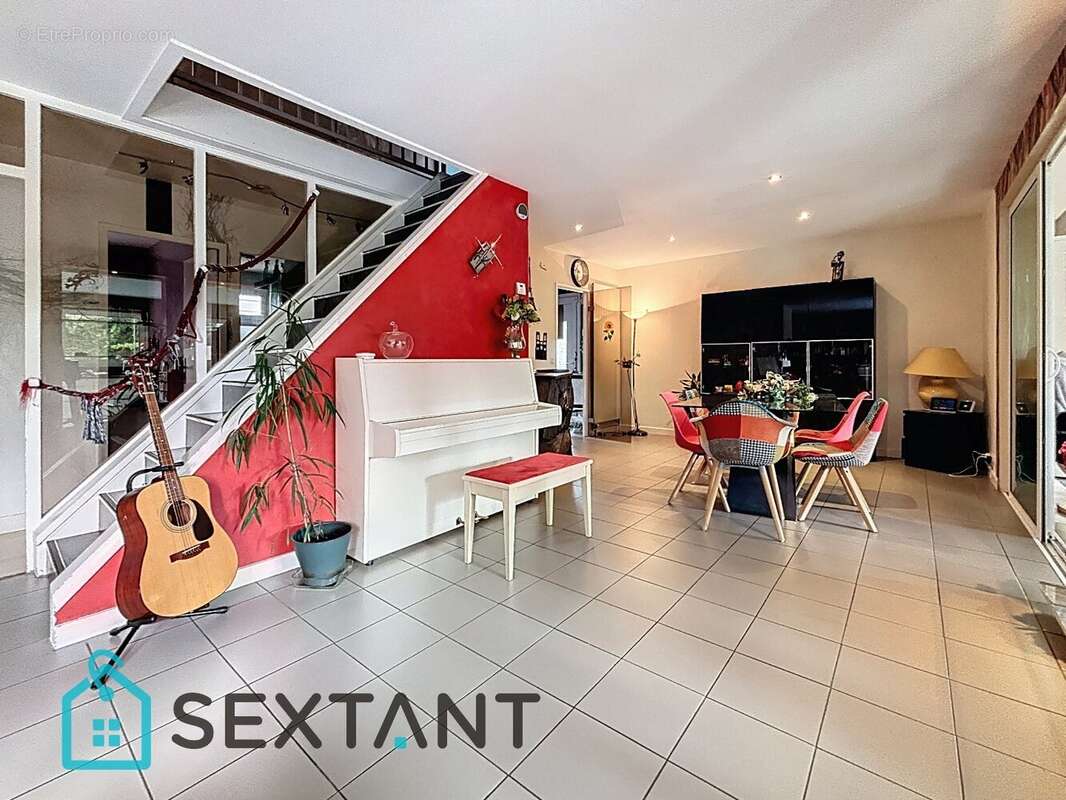 Maison à QUEVREVILLE-LA-POTERIE