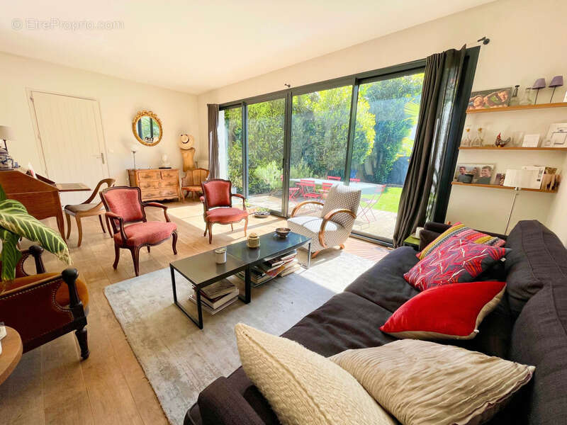 Maison à VERSAILLES