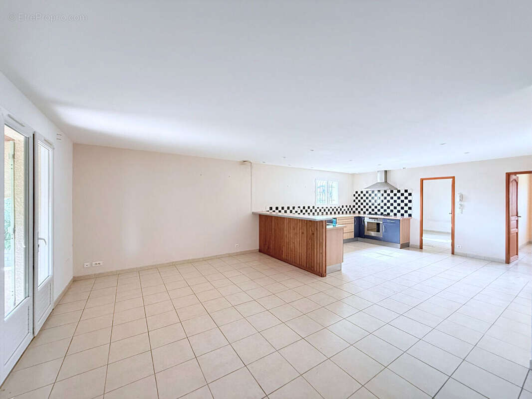 Maison à PUISSALICON