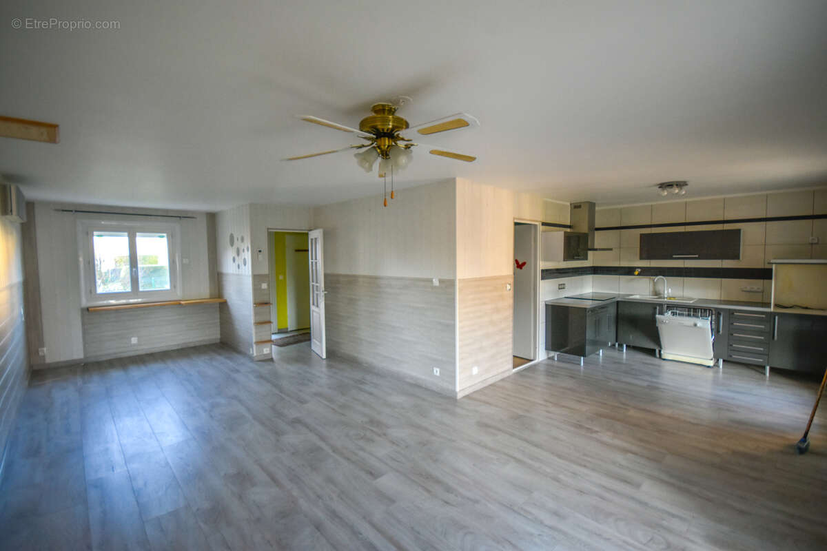 Maison à BOURNONCLE-SAINT-PIERRE