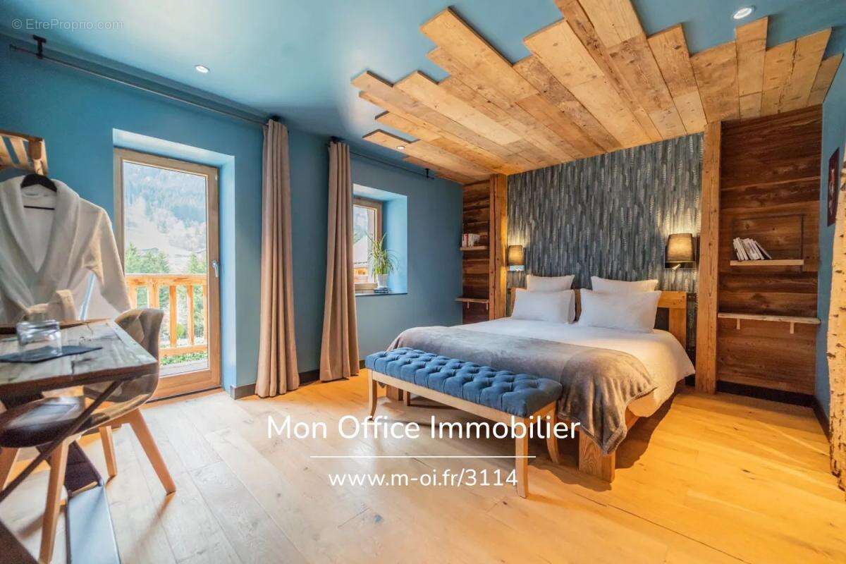 Référence : 6253-TCA. - Chalet de haut standing 5 suites - Sauna et Spa - Au calme absolu - photo 18
