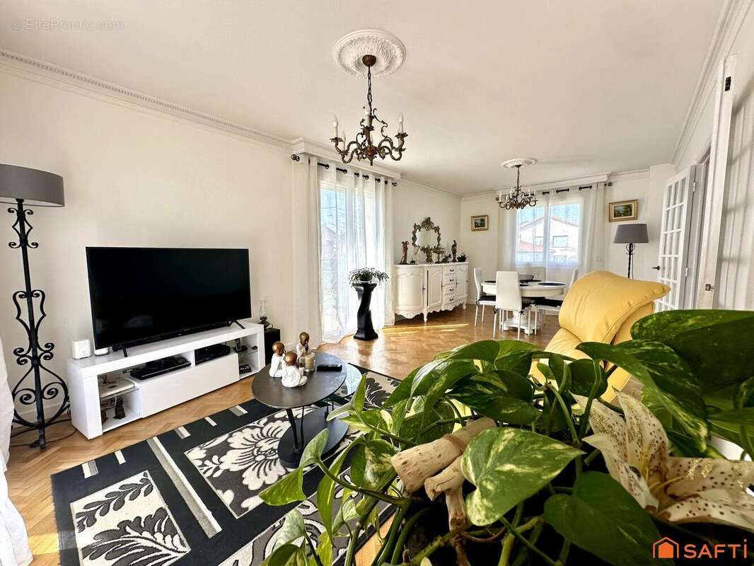 Photo 3 - Maison à PONT-DU-CHATEAU