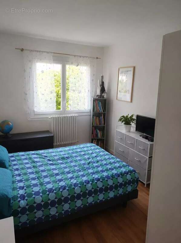 Maison de plain-pied avec trois chambres et agréable jardin - photo 9