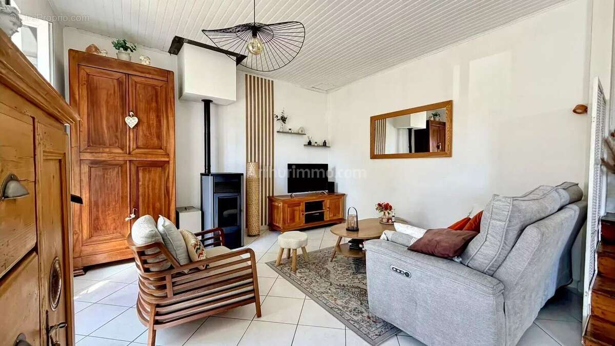 Appartement à BOUVESSE-QUIRIEU