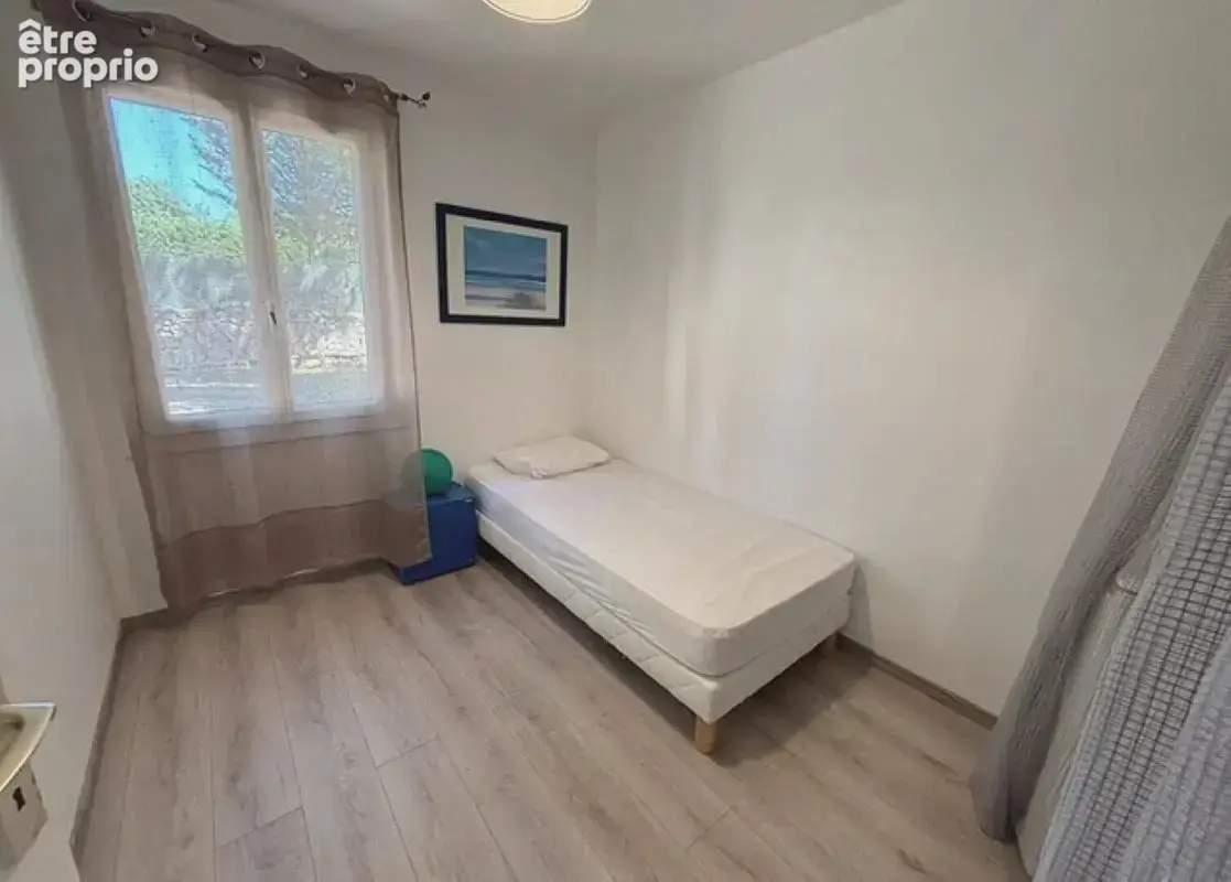 REGUSSE. Maison T5 de 103 m2 sur 1680m² de terrain plat - photo 13