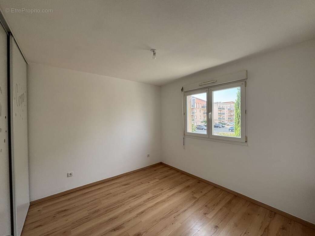 Maison 64 m² à Montelimar  - photo 9