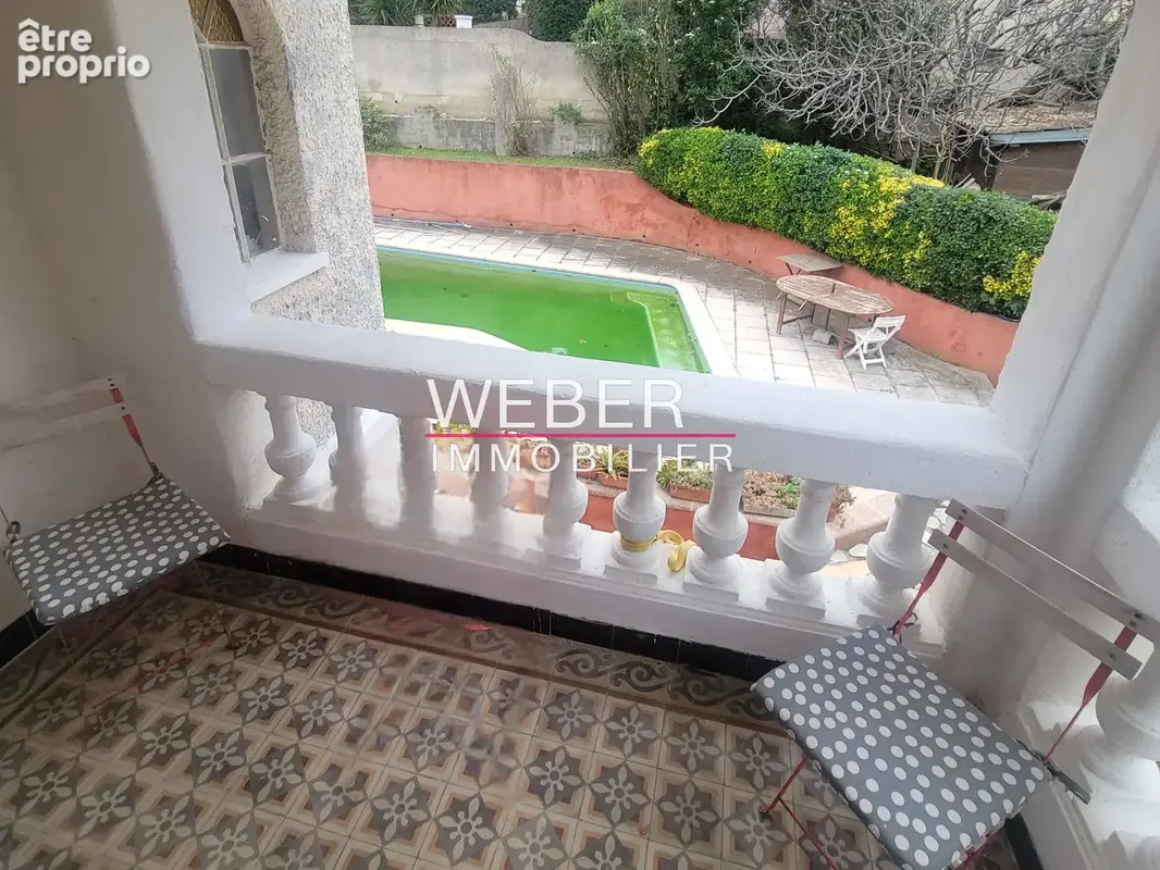 SANARY SUR MER PORTISSOL - Maison ancienne avec piscine - photo 3