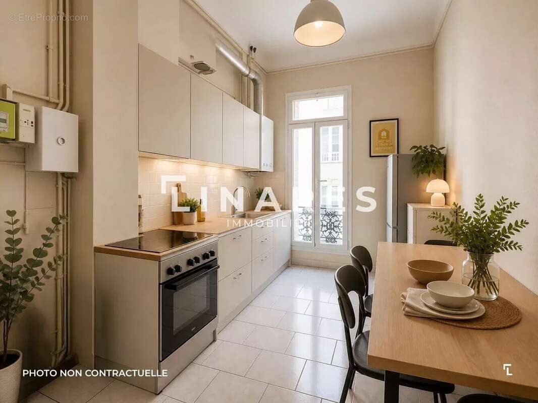 Appartement à MARSEILLE-6E
