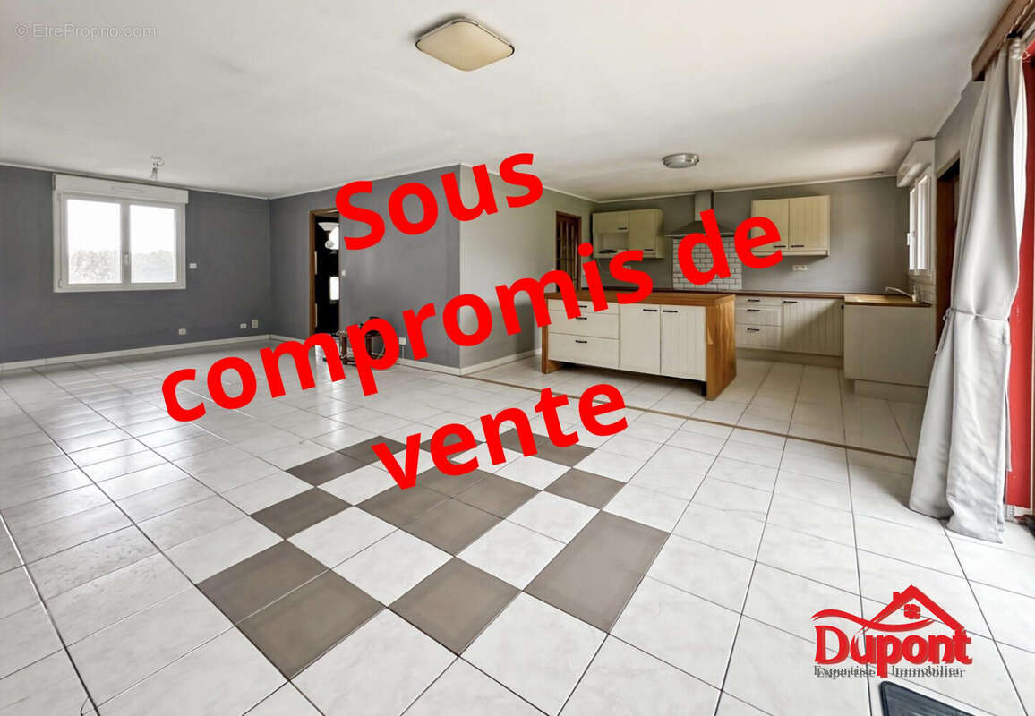 Maison à REGNIOWEZ