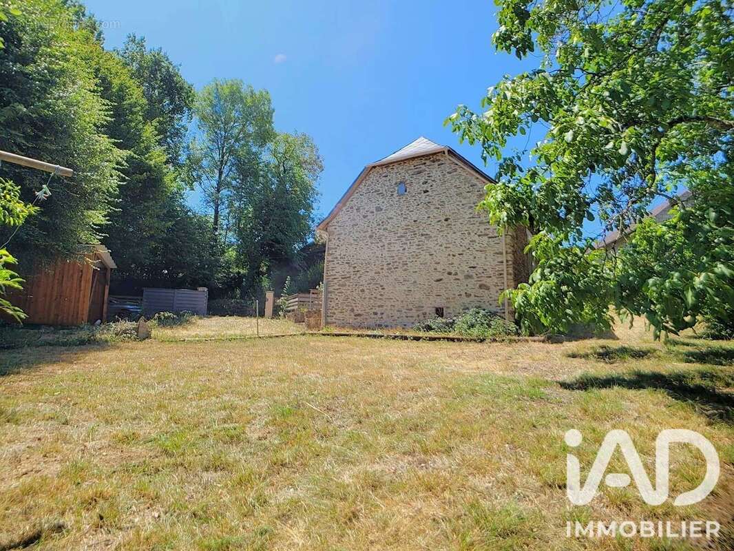 Maison 66 m² à Saint-Jal  - photo 2