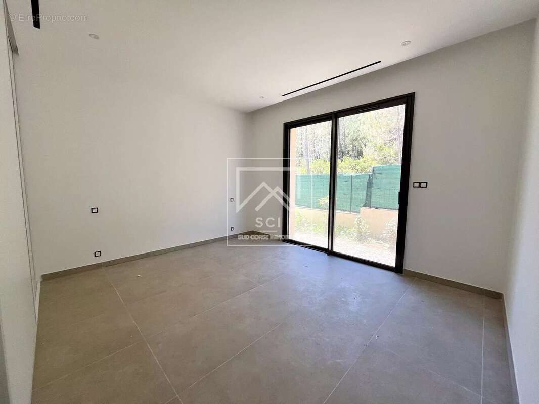 Maison à PORTO-VECCHIO