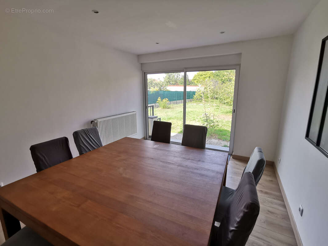 Maison à VIGNEUX-SUR-SEINE