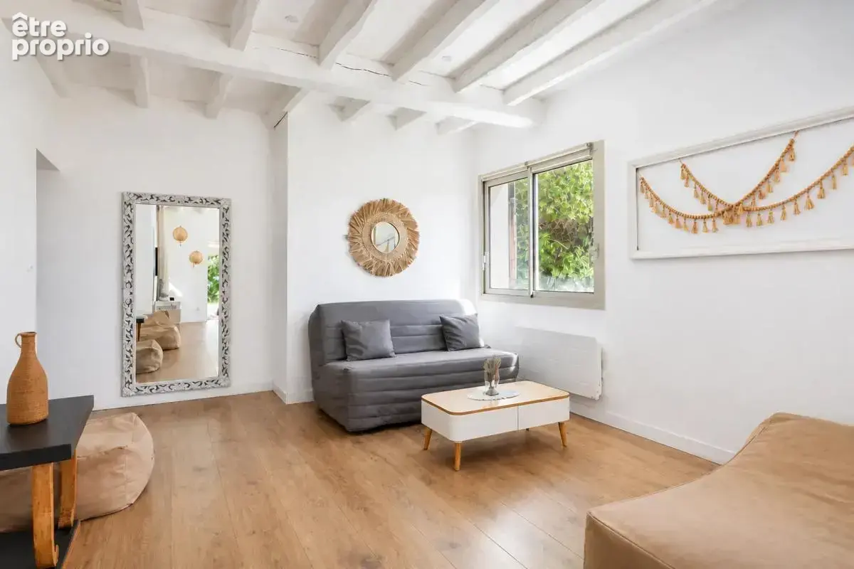 Maison de 7 pièces de 140 m² à Arès Emplacement d’exception - photo 9